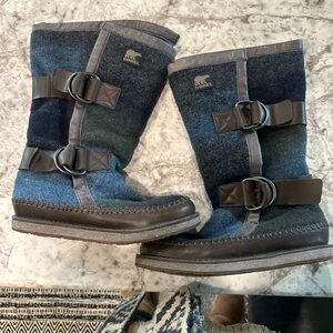 Sorel Chipahko Wool Blanket Boots